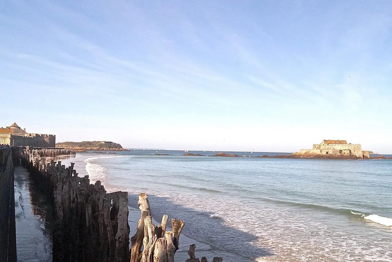 Saint Malo Intra-muros, l'hermine Appartamento 0*, Saint-Malo Francia